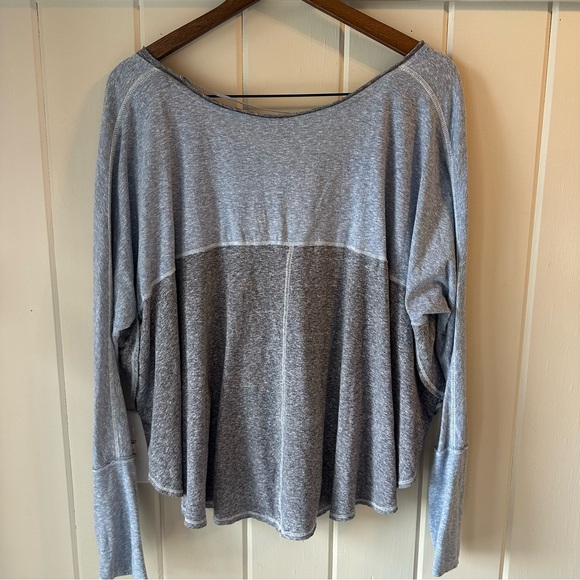 We The Free Blue and Gray Women's T-Shirt, Size Medium - Picture 6 of 6